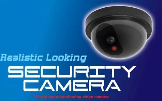Dummy Camera (4 pack) - Beveiliging buiten en binnen - Waterdicht - Beveiligingscamera - Met LED indicator - Zonder baterijen - Nep camera - 35W - Rond - Zwart by Merkloos