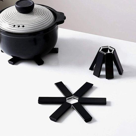 Merkloos IBBO Shop - Onderzetter voor pan - Tot 220 graden - Zwarte onderzetter -Omvang 19 cm - Inklapbaar - Set van 3 -