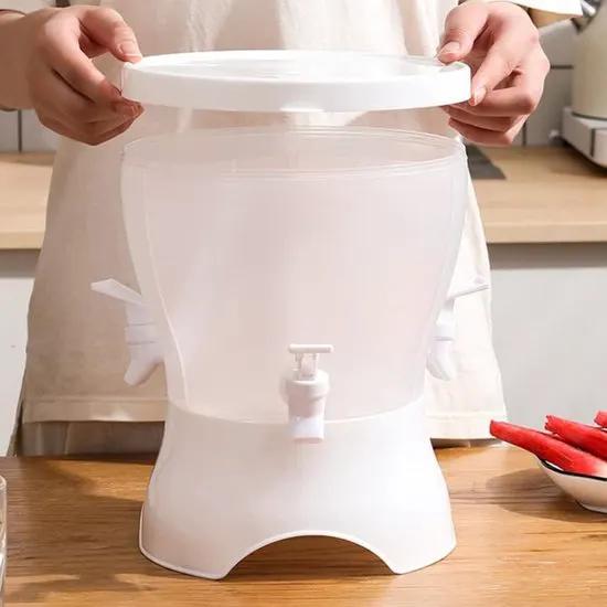 IBBO® IBBO® - Koelkast Drank dispenser - Sap dispenser - 3 in 1 - 3 aparte dispensers - 3.75 liter - plastic drankdispenser met 3 compartimenten - ijswatercontainer voor zomerse sappen - koud water - ijsthee - melk - bier -