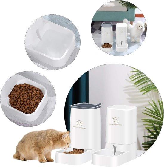 Huisdierenvoeder - Voedseldispenser - Droog Voedsel - Automatische Waterdispenser - Voer voor Honden/Katten - Hond - Kat - 2 stuks - BPA-vrij - Wit by Merkloos