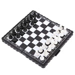 Borvat® Borvat® | Opvouwbaar schaakbord - 13 x 13cm - mini schaak bord - Schaakspel - met schaakstukken - Schaakspellen - Magnetisch - Draagbaar - Board Games Sport & Fitness